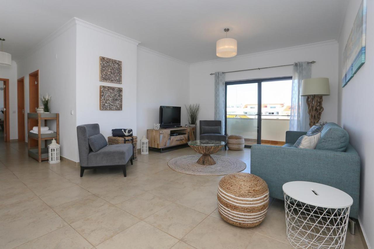 3 Bedroom Apartment With Indoor Pool Central Lagos Zewnętrze zdjęcie
