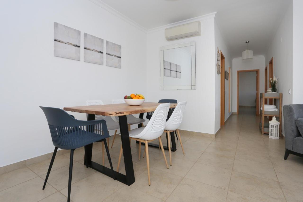 3 Bedroom Apartment With Indoor Pool Central Lagos Zewnętrze zdjęcie