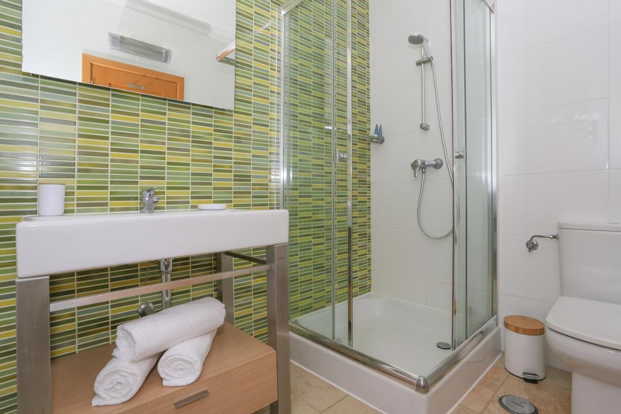 3 Bedroom Apartment With Indoor Pool Central Lagos Zewnętrze zdjęcie