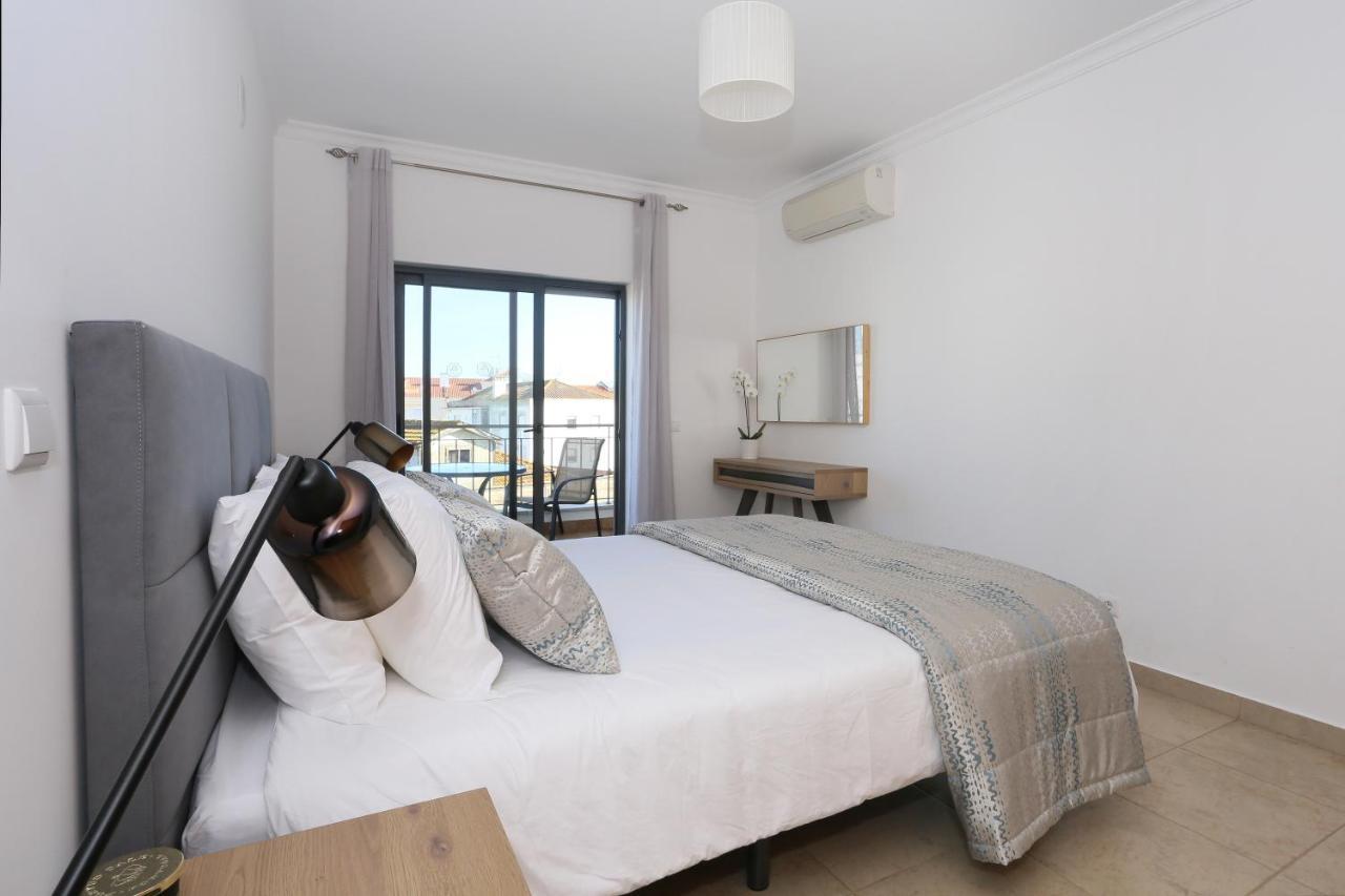 3 Bedroom Apartment With Indoor Pool Central Lagos Zewnętrze zdjęcie