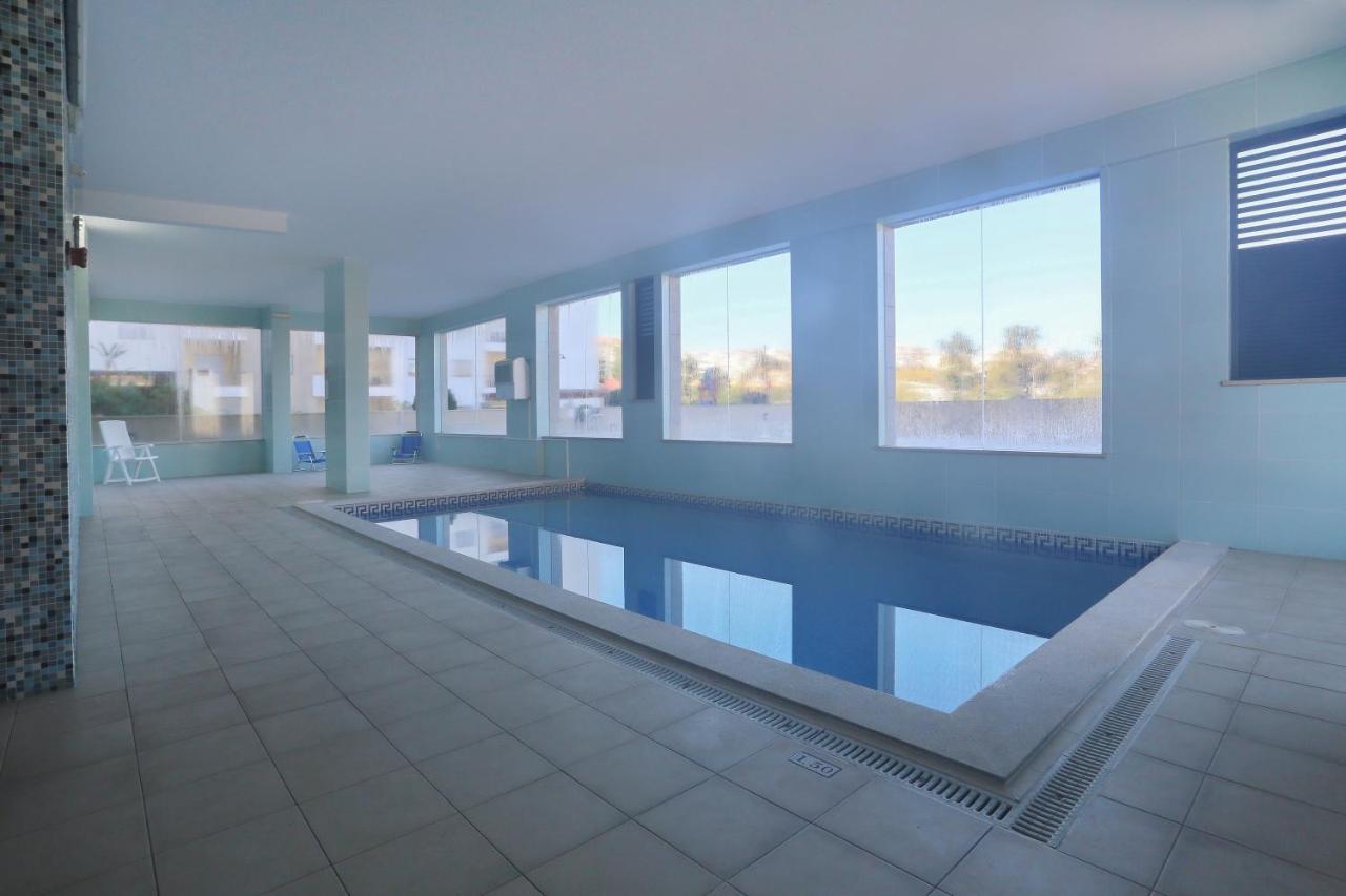 3 Bedroom Apartment With Indoor Pool Central Lagos Zewnętrze zdjęcie