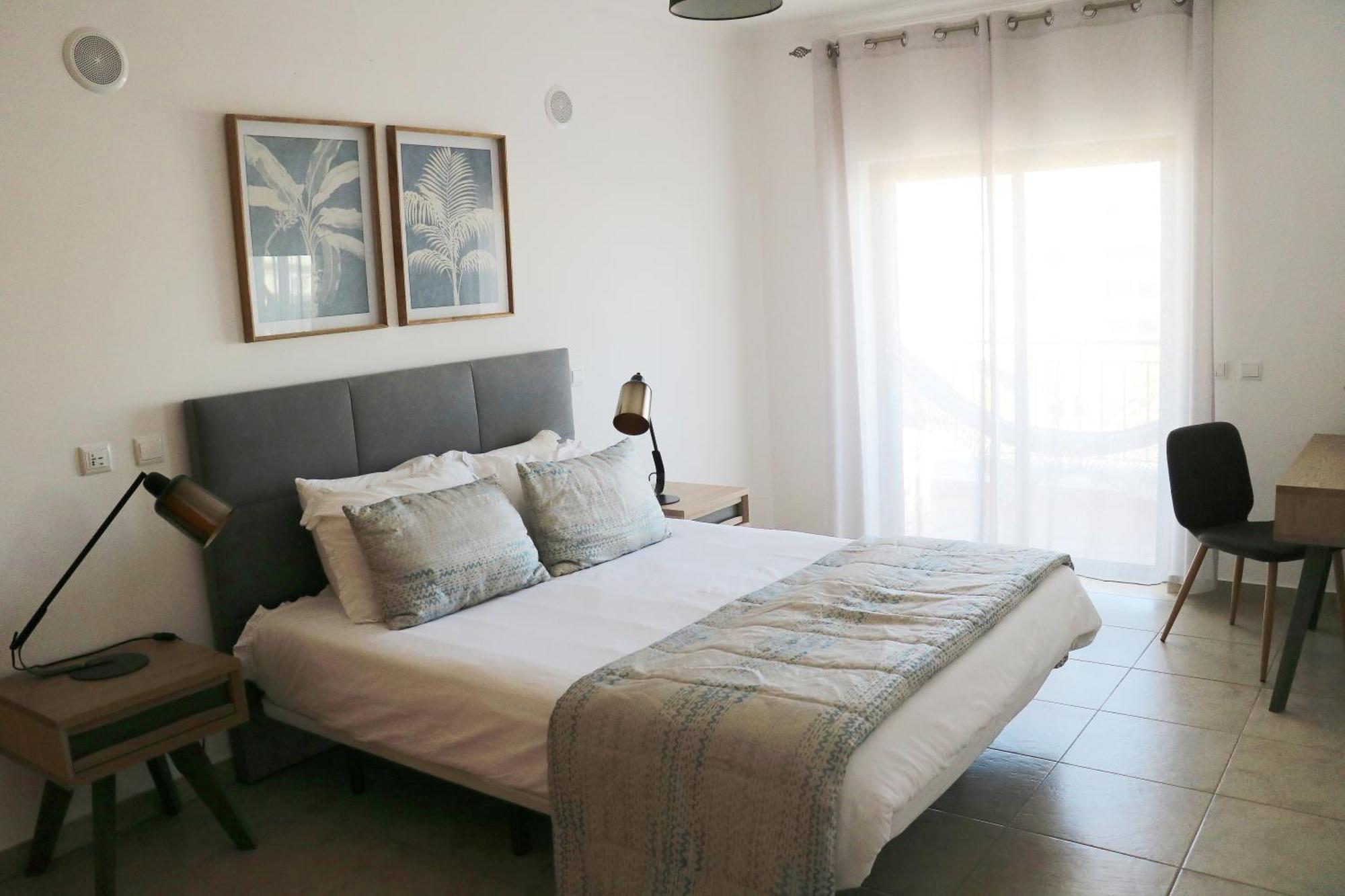 3 Bedroom Apartment With Indoor Pool Central Lagos Zewnętrze zdjęcie