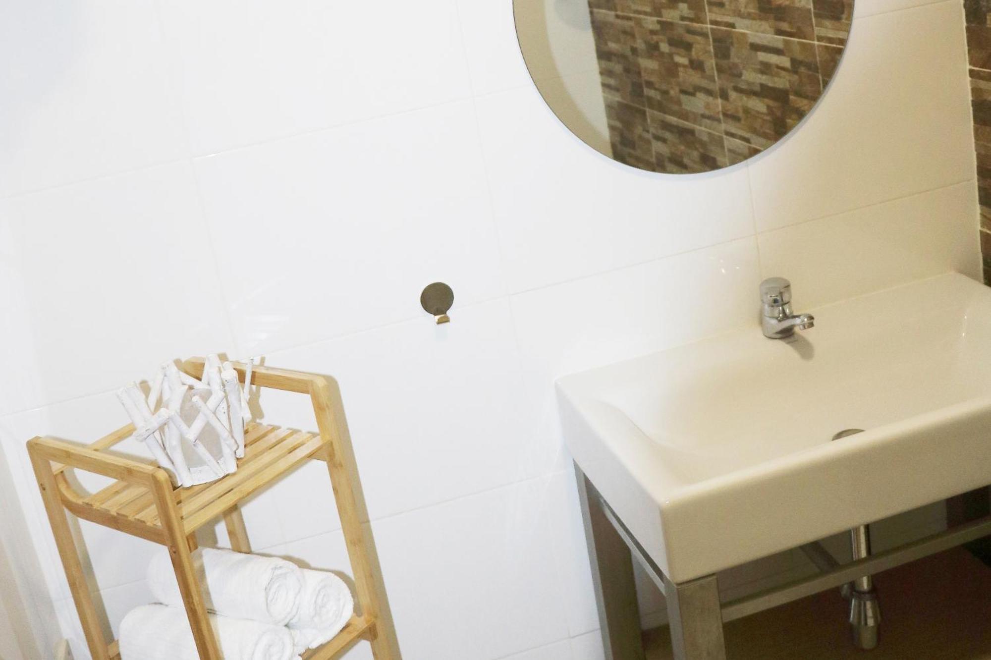 3 Bedroom Apartment With Indoor Pool Central Lagos Zewnętrze zdjęcie
