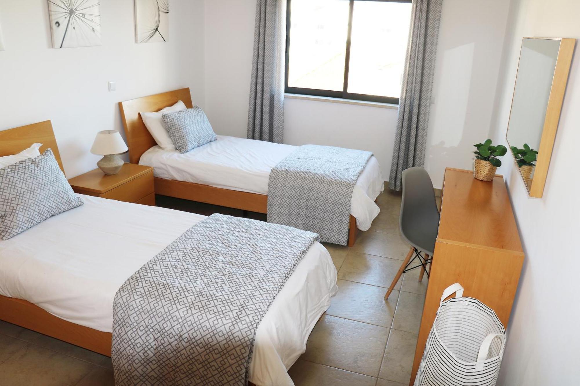 3 Bedroom Apartment With Indoor Pool Central Lagos Zewnętrze zdjęcie