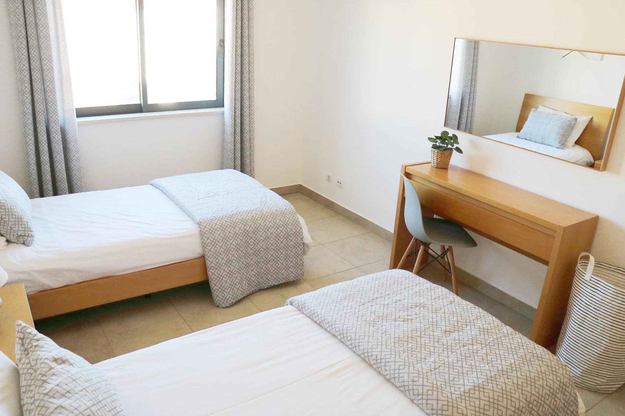 3 Bedroom Apartment With Indoor Pool Central Lagos Zewnętrze zdjęcie